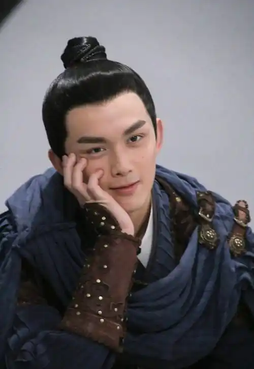 原创5位演技杠杠的童星吴磊从小帅到大张雪迎6岁就演了第一部剧