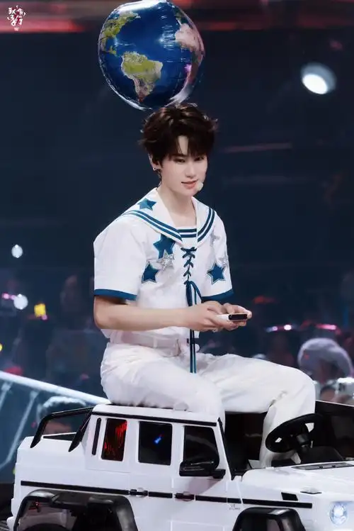 张真源 live之神##时代少年团叁重楼暨出道四周年演唱会