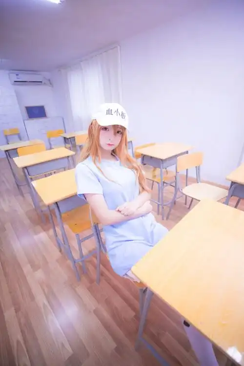 写真美图 丨神楽坂真冬 - 血小板