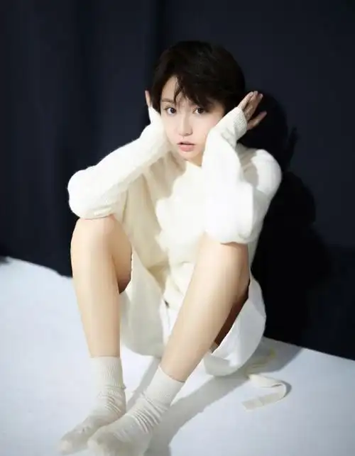 斗鱼成果图片写真爱情公寓诸葛大力长发照片斗鱼主播成果微博生活照