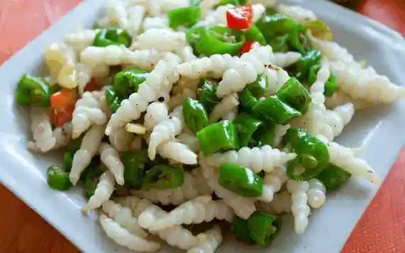 可以直接当成一种菜来食用,食用的方法有很