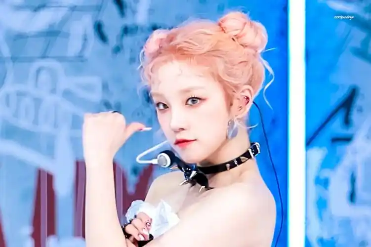 修图93宋雨琦百变少女就是我07