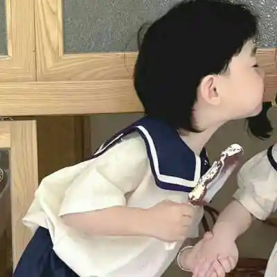 一对两张萌娃情人头像