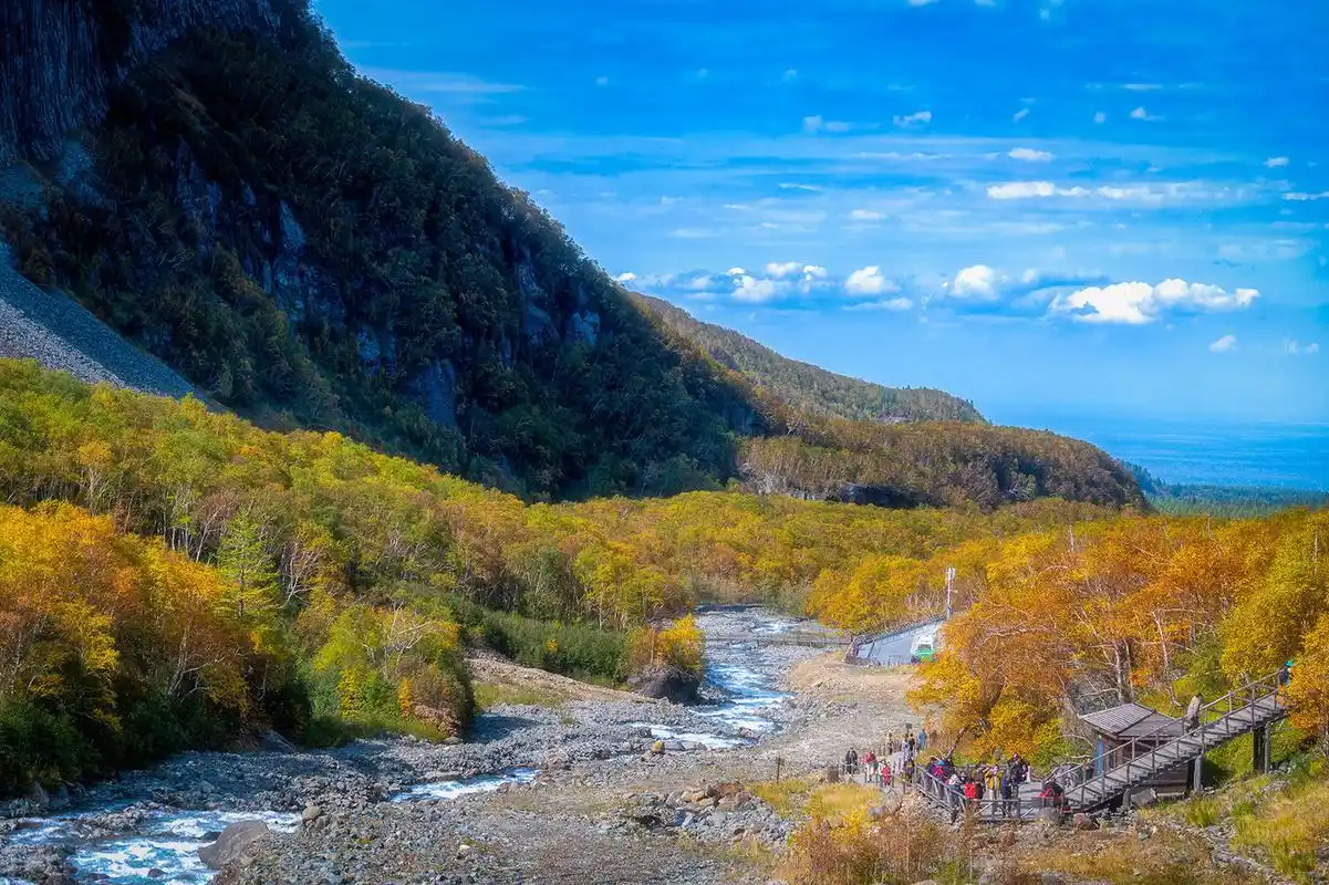 长白山冰瀑,聚龙泉