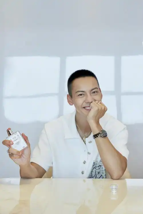 陈伟霆n°5超甜帅气写真