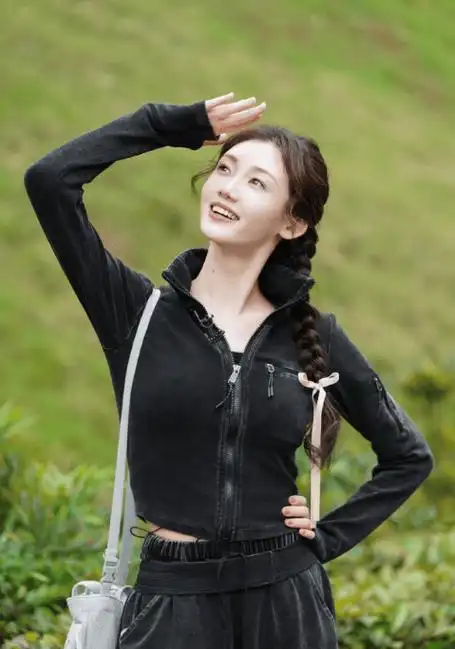 苗苗经纪人丨银幕上的百变女神