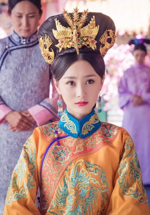 为君拾莲子,清妖亦可生.