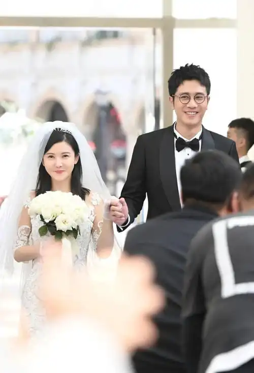 从傅慎行到杨争,彭冠英把角色演成了"渣男天花板"?