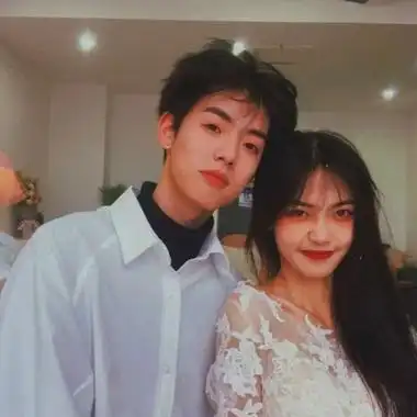 2021最火的情头一对两张双人图片,情侣头像图片