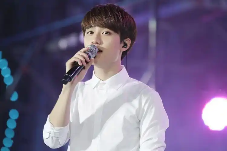 都暻秀##d.o.##exo##桌面壁纸