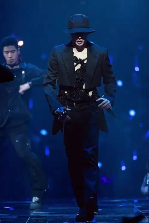 张艺兴2023大航海巡演