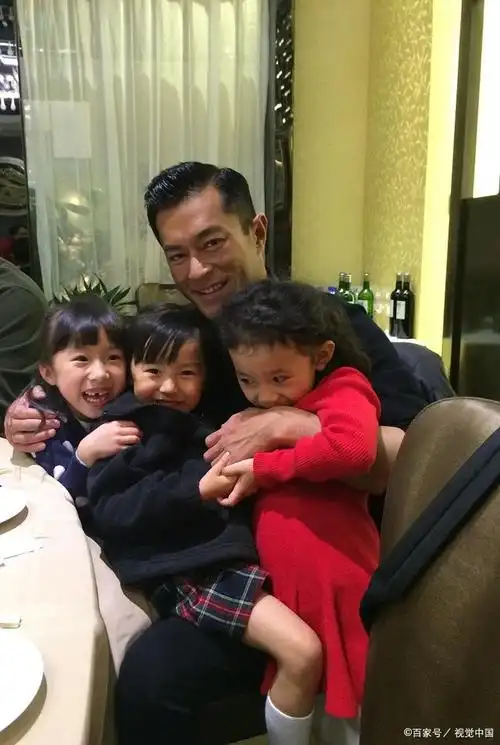 刘德华一共有几个子女