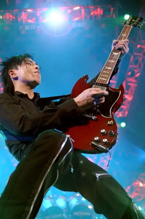 给黄贯中paul哥盖一个图楼