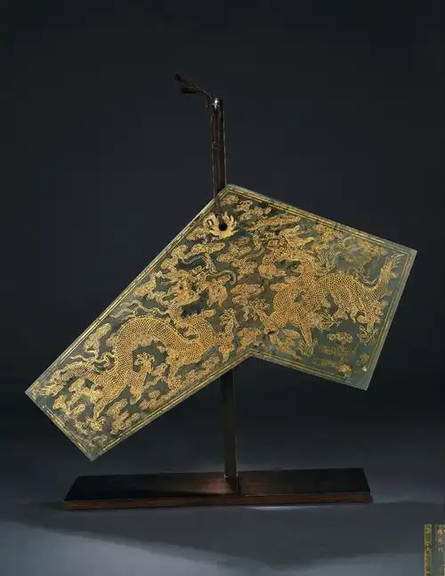 碧玉描金云龙纹玉磬-中国古董珍玩(Ⅱ)-雅昌拍卖