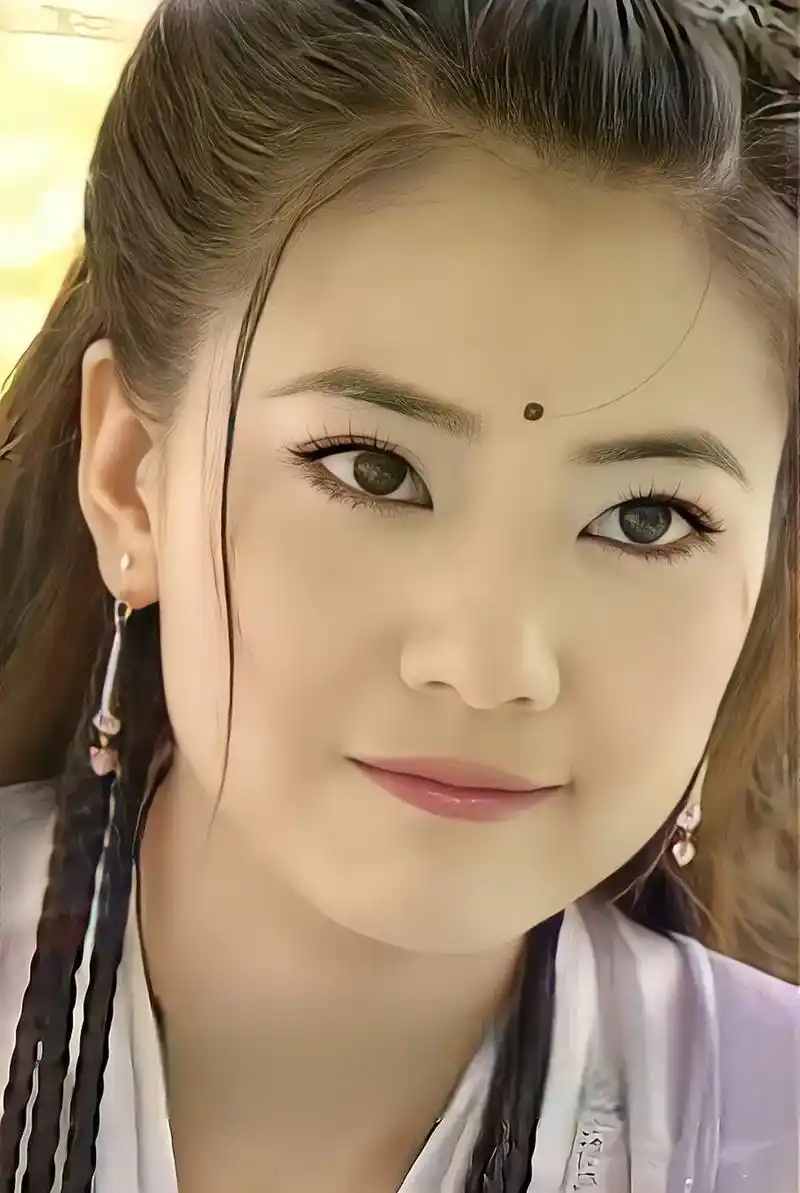 倚天屠龙记——周芷若——(高圆圆) - 抖音