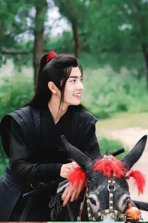 亚太最帅肖战,笑眼也太好看了吧!整个世界都甜了!