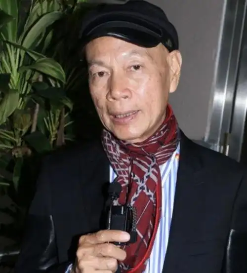 72岁罗家英切除前列腺手术后遗症持续数月仍不忘工作