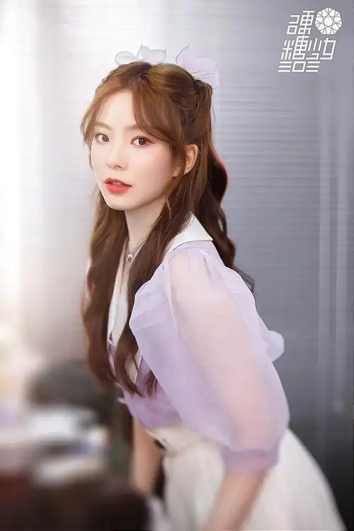 硬糖少女303陈卓璇