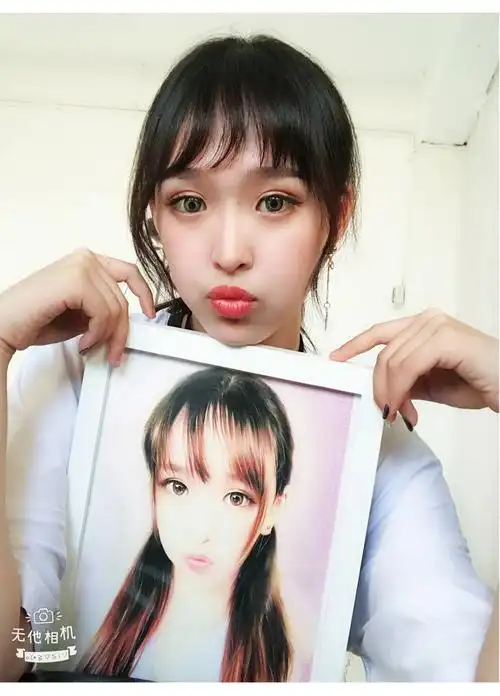 代画素描画像真人头像照片定制手绘铅笔画自画像人物肖像彩铅绘画