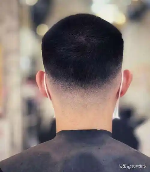 寸头发型