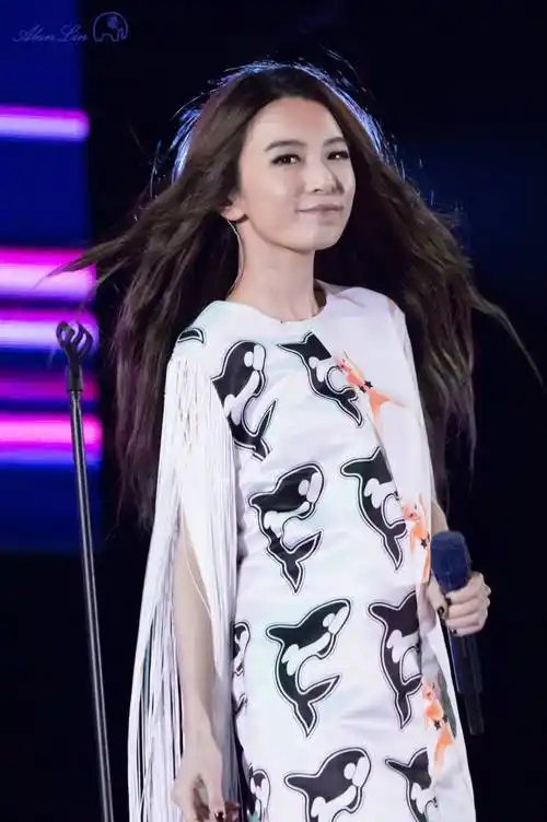 金曲奖歌后 田馥甄 经典照片集锦