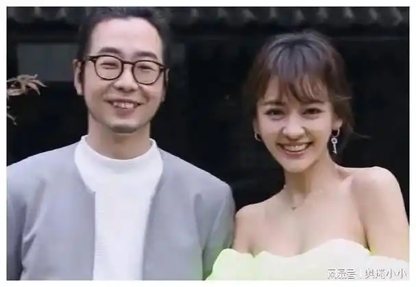 虽然许富翔其貌不扬,但对陈意涵,那是极其温柔有耐心的.