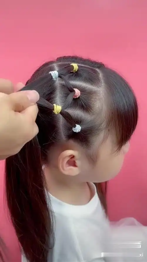 开学季,萌萌哒双丸子头安排儿童编发 编发教程 开学季 dou 小助手