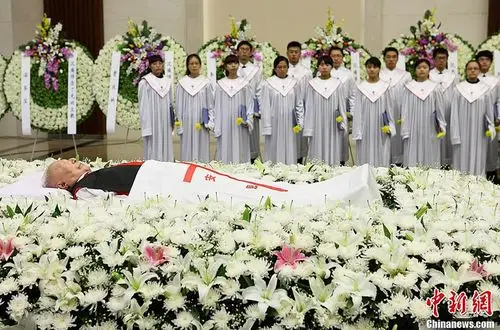 丁光训主教遗体告别仪式在南京举行