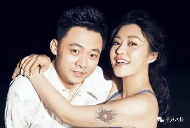 为爱当街痛哭甚至想自杀现在又离婚......她的情路真是坎坷啊! - it61