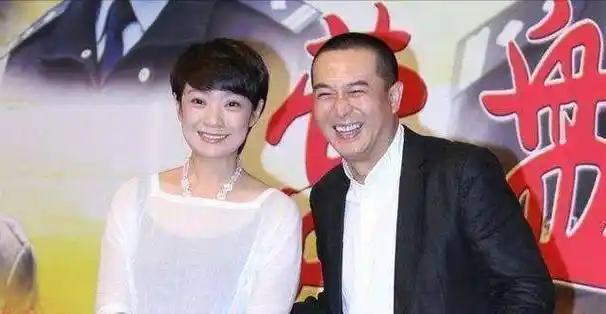 原创原创大叔张嘉译一婚娶千金小姐被说吃软饭二婚娶知名演员被当成宝