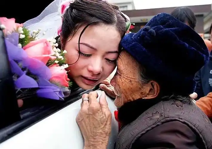 一张深深感动我的纪实照片