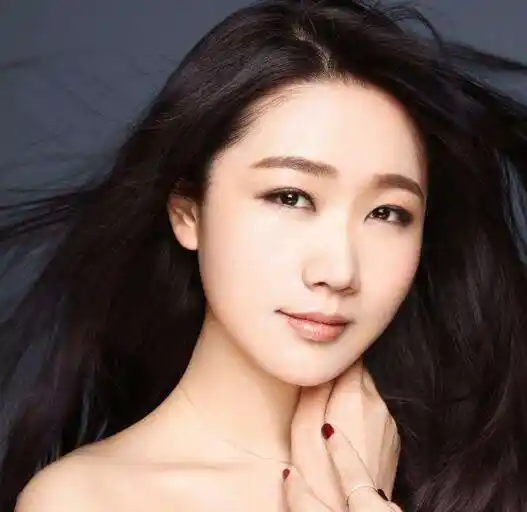 孙露翻唱经典歌曲《把悲伤留给自己》