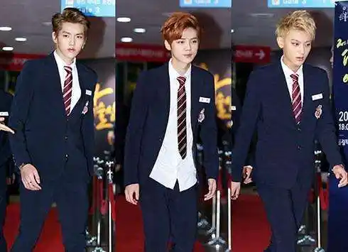 鹿晗吴亦凡有生之年再次同台粉丝顶流回来了青春回来了