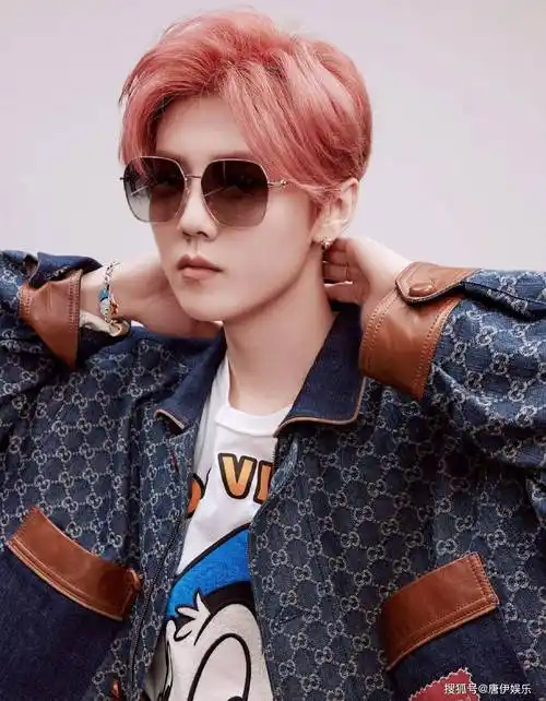 鹿晗颜值回春?网友:这生图,怕是"磨"出来的吧!