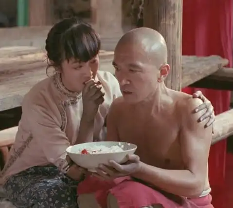 图李保田和巩俐演的电影之菊豆看男女主角的恩怨情仇