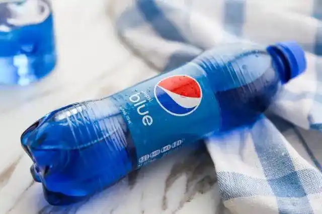 古怪又迷人蓝色的食物成了今年餐饮业的宠儿