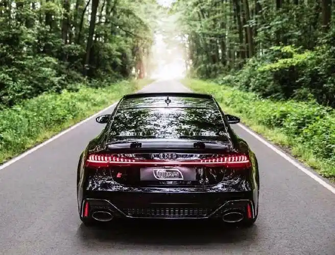 汽车资讯#audi rs7 sportback,最帅轿跑车型#汽车视觉