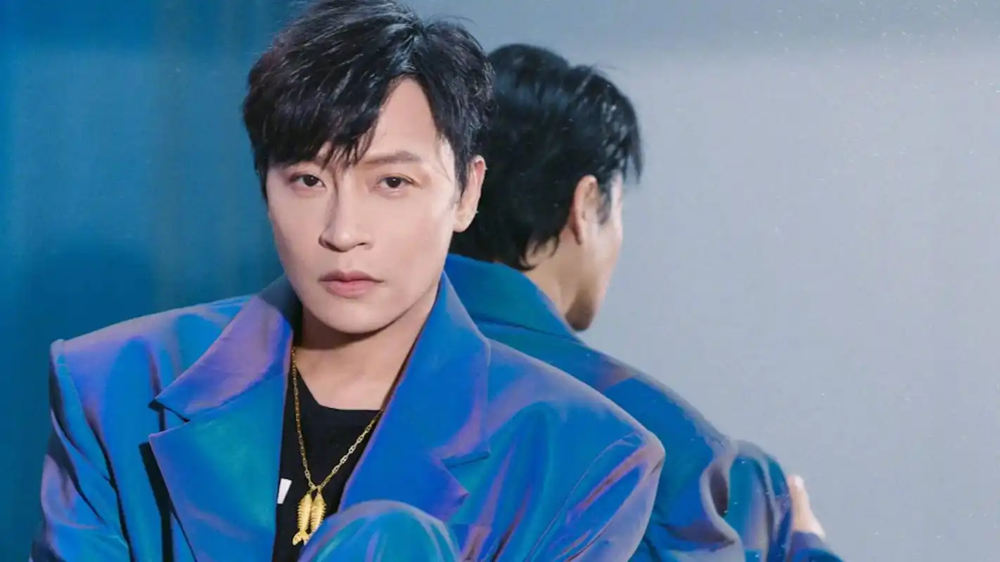 陈志朋被斥拖欠工资,经纪人疑手握大料喊话:会撕到你们怀疑人生