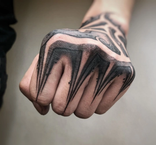超帅男生手部纹身图片 迷人又炫酷(11)