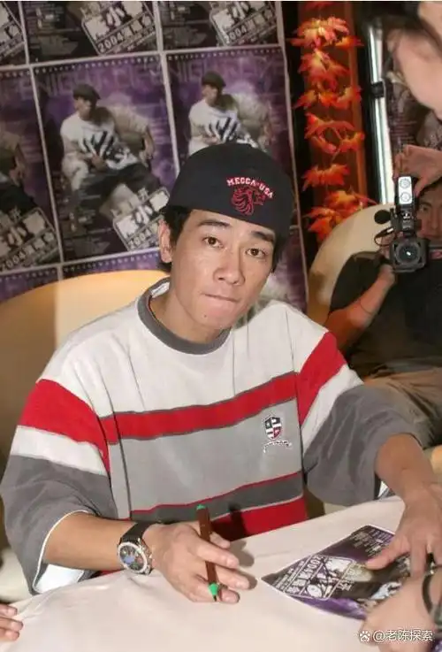 陈小春:逆境中的璀璨星辰