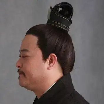 我国古代汉族男子通常在什么年龄束发?