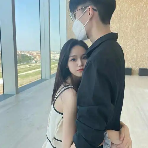 最萌身高差来报道180150