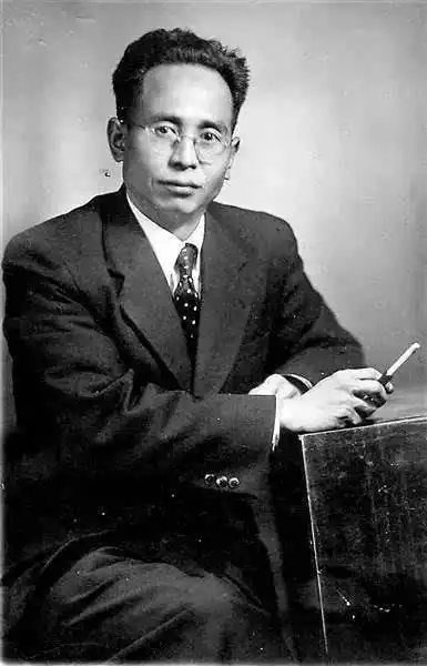 著名作家柳青的老照片他写出了创业史