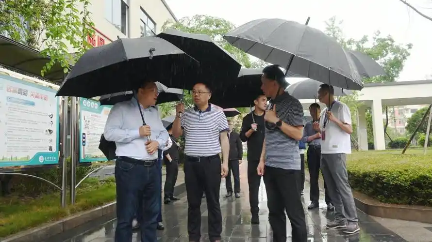 青神中学校消防安全工作接受省工作组督导检查-中共青神县委 青神县