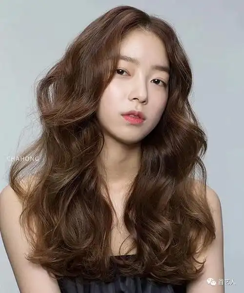 2021烫发范本推荐1:air perm 空气感大波浪卷发