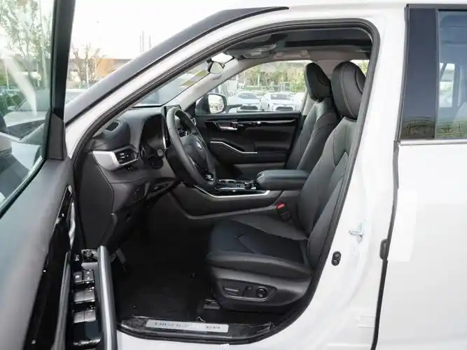 广汽丰田 汉兰达 2022款 380t 四驱豪华版 7座