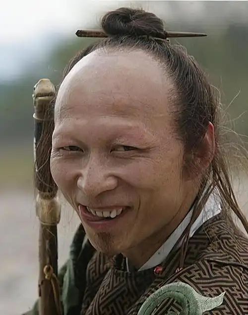 要钱没钱要貌没貌这3位丑男演员娶的老婆却一个比一个漂亮