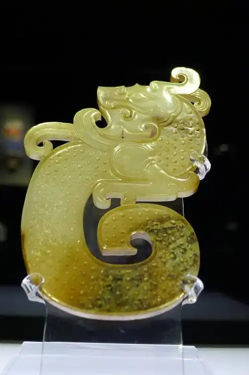 56张高清大图,欣赏徐州博物馆藏汉代精品古玉,提高眼力值得收藏