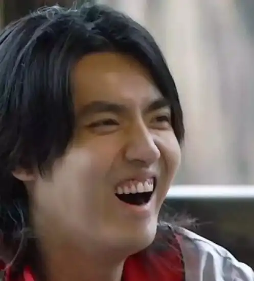 胖砸请还我男神高冷男神吴亦凡胖成了大碗的宽面