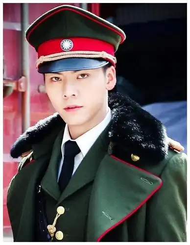 时隔四年,《老九门2》迎来了好消息,原班人马回归